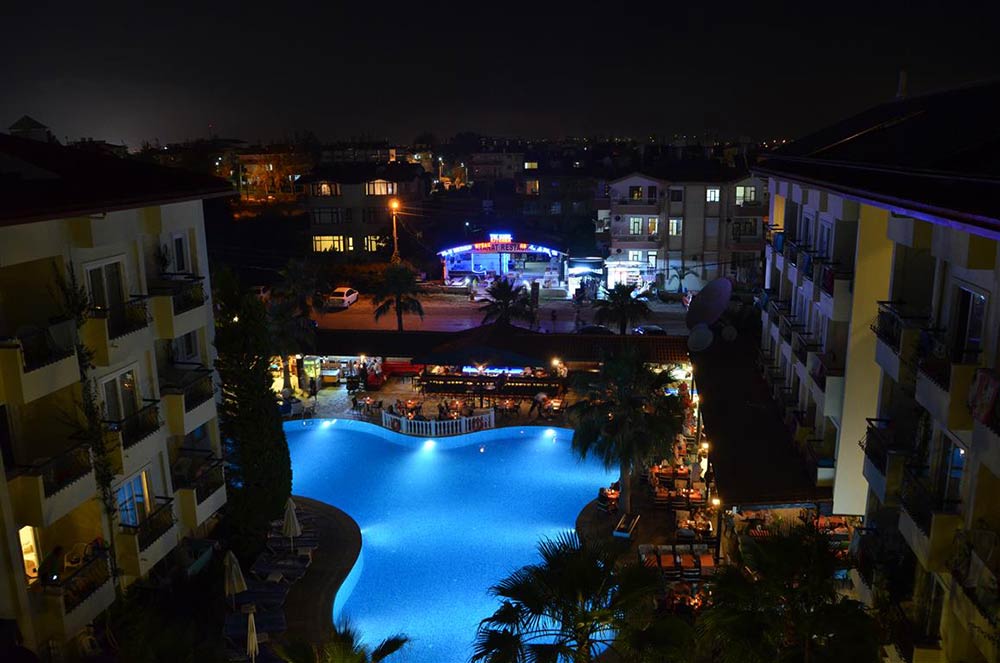 Sun City Apart Hotel